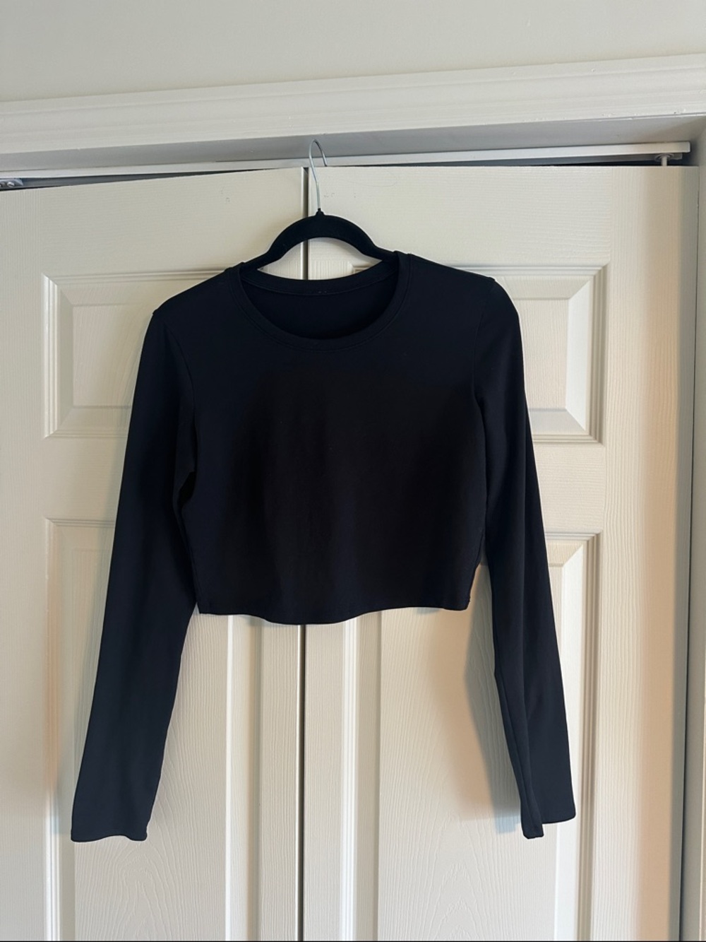 ALO Yoga Finesse Long Sleeve Black Crop M